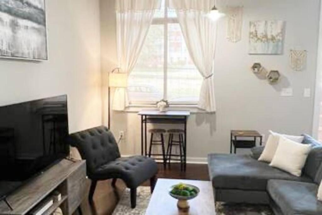 Townhouse In Uptown King Bed-Wi-Fi-Free Parking-Pool Charlotte Exterior foto